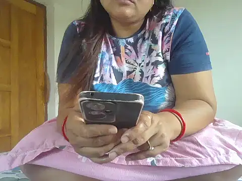 Snapshot of gyanvi1 chatting on August 2026 05:07:02 AM gyanvi1 online show from August 2026 05:07:02 AM