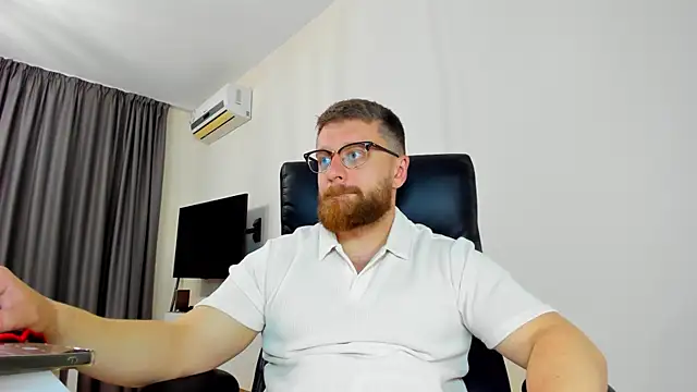 Findom guy online show from April 2026 10:34:01 AM