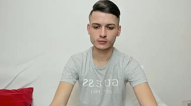 andboyfor6 online show from December 2024 07:33:01 PM