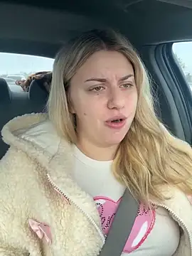 nicolesugarr online show from February 2026 07:29:02 PM