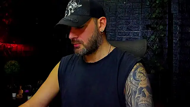 LexXHardy online show from November 2025 09:39:01 PM