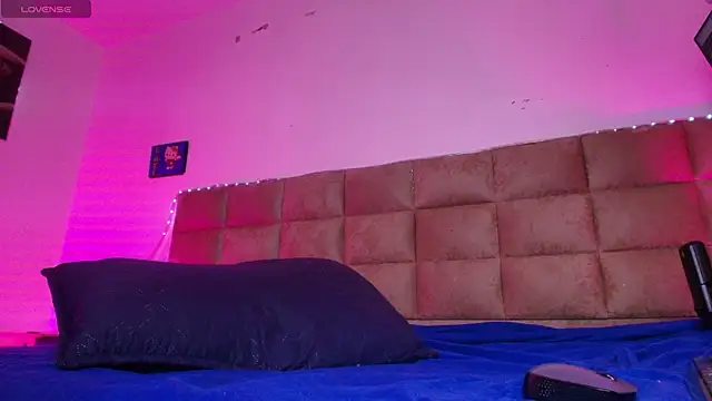  sex mia online show from September 2025 07:18:02 PM