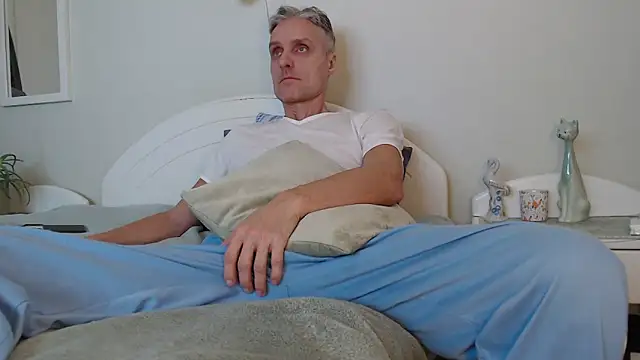 StrongBill online show from January 2025 02:19:02 PM