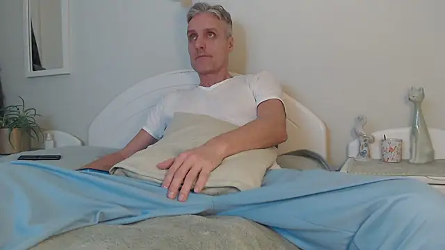 StrongBill online show from January 2025 03:42:02 PM