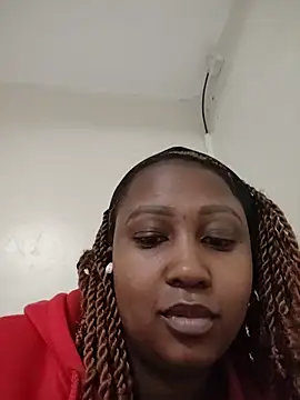 NIKKIE LOVE online show from May 2026 02:07:01 AM