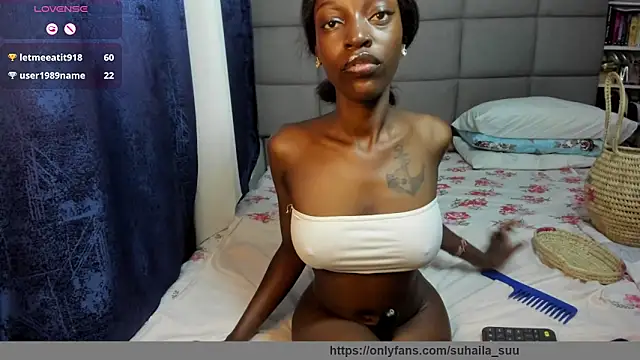 Snapshot of suhaila_suus chatting on September 2025 12:23:01 AM suhaila suus online show from September 2025 12:23:01 AM