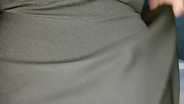 Snapshot of CURVEYDOLLXX chatting on December 2025 08:53:02 AM CURVEYDOLLXX online show from December 2025 08:53:02 AM