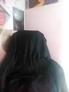 ddmoonlight69 online show from April 2026 04:44:02 PM