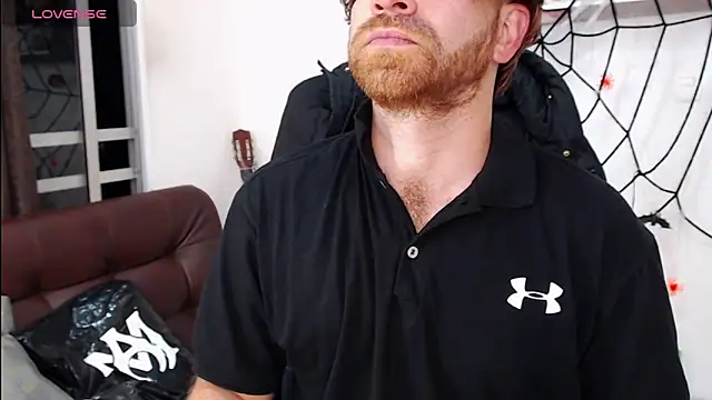 michacosio online show from October 2025 02:45:02 AM