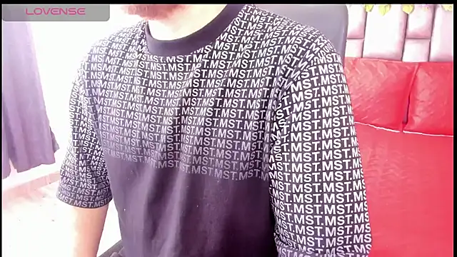 michacosio online show from May 2026 07:08:01 PM