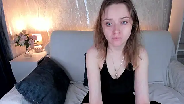 Snapshot of Linda_Bryant chatting on April 2026 12:44:01 AM Linda Bryant online show from April 2026 12:44:01 AM