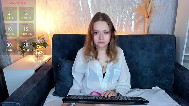 Linda Bryant online show from July 2026 01:03:01 AM