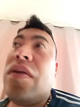 Snapshot of Diego_leon27 chatting on January 2025 05:34:01 PM Diego leon27 online show from January 2025 05:34:01 PM