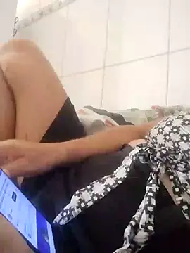 mariy522 online show from January 2025 04:00:02 PM