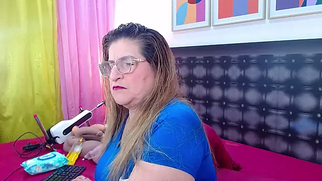 sandra 20 online show from July 2026 10:13:02 AM