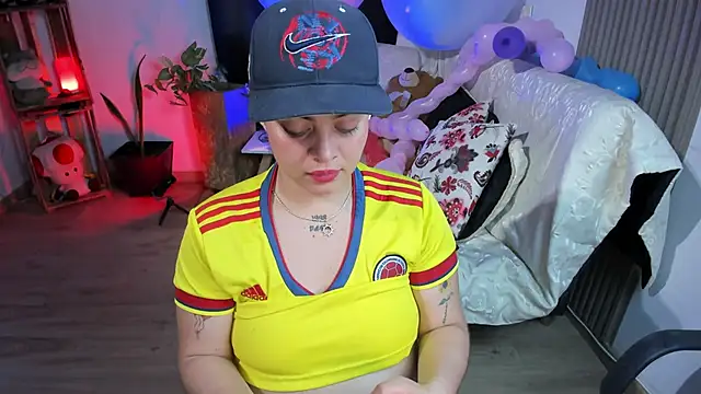 Cuttiealice online show from January 2025 01:25:02 AM