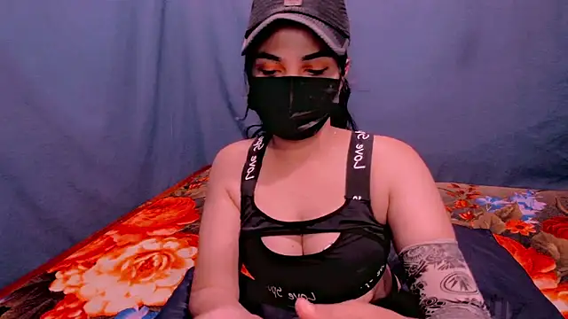 Kiara-Tanvi online show from July 2026 05:48:02 AM