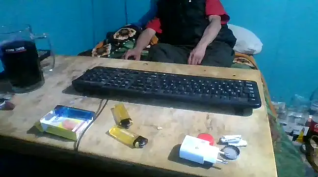 malekon76 online show from December 2024 09:12:01 AM