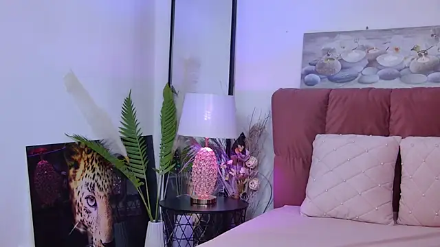 NicolLopeze online show from January 2025 11:44:02 AM