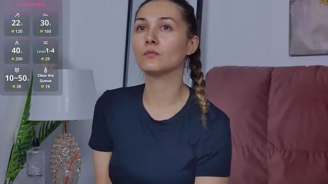 NicolLopeze online show from September 2025 07:41:02 AM