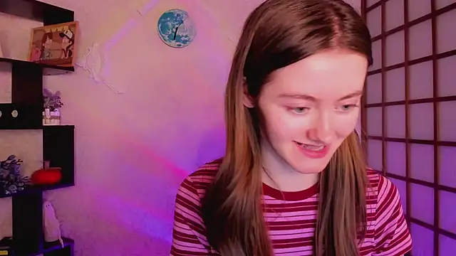 Snapshot of KateCuddle chatting on December 2024 05:53:02 AM KateCuddle online show from December 2024 05:53:02 AM