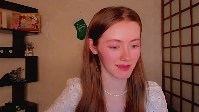 Snapshot of KateCuddle chatting on December 2024 07:53:01 AM KateCuddle online show from December 2024 07:53:01 AM