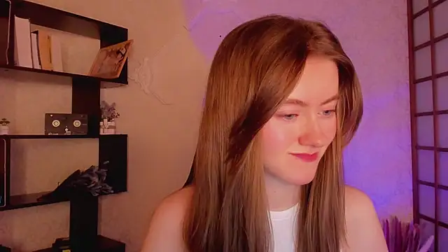 Snapshot of KateCuddle chatting on January 2025 05:11:01 AM KateCuddle online show from January 2025 05:11:01 AM