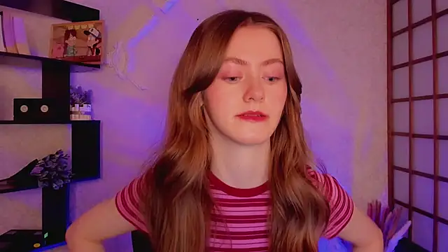 Snapshot of KateCuddle chatting on January 2025 02:15:02 AM KateCuddle online show from January 2025 02:15:02 AM