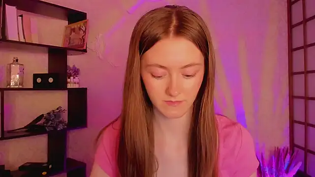 Snapshot of KateCuddle chatting on January 2025 05:51:02 AM KateCuddle online show from January 2025 05:51:02 AM