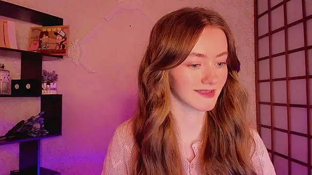 Snapshot of KateCuddle chatting on February 2025 05:20:02 AM KateCuddle online show from February 2025 05:20:02 AM