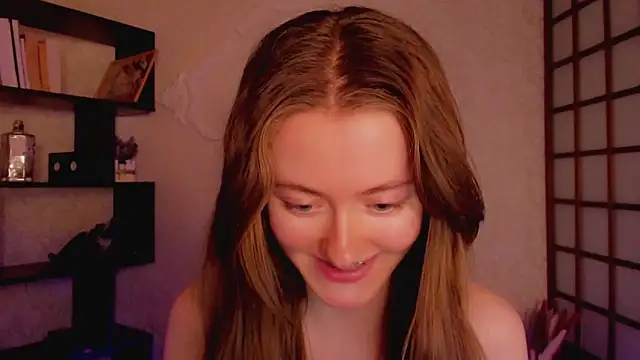 Snapshot of KateCuddle chatting on February 2025 05:37:01 AM KateCuddle online show from February 2025 05:37:01 AM