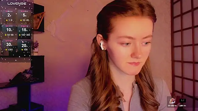 Snapshot of KateCuddle chatting on February 2025 02:12:01 AM KateCuddle online show from February 2025 02:12:01 AM