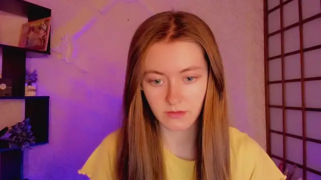 Snapshot of KateCuddle chatting on February 2025 02:05:02 AM KateCuddle online show from February 2025 02:05:02 AM