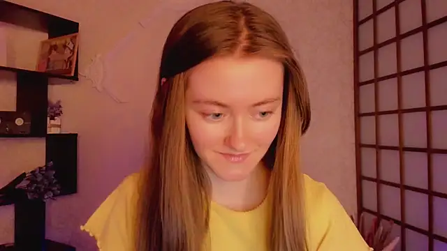 Snapshot of KateCuddle chatting on February 2025 05:09:02 AM KateCuddle online show from February 2025 05:09:02 AM