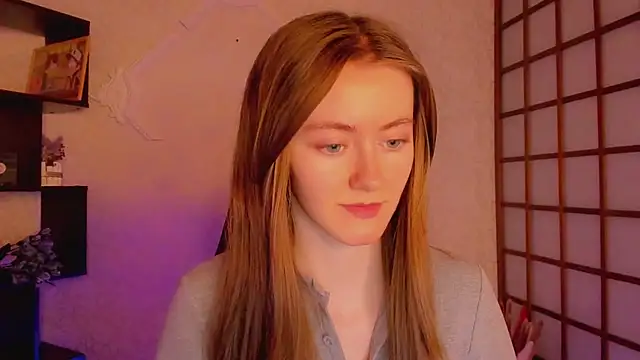 Snapshot of KateCuddle chatting on February 2025 02:17:02 AM KateCuddle online show from February 2025 02:17:02 AM