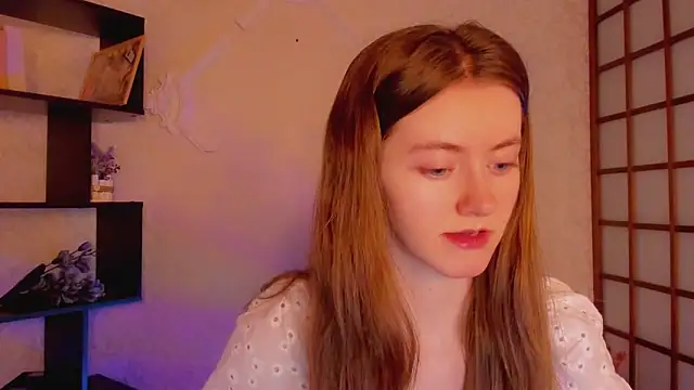 Snapshot of KateCuddle chatting on March 2025 02:28:02 AM KateCuddle online show from March 2025 02:28:02 AM