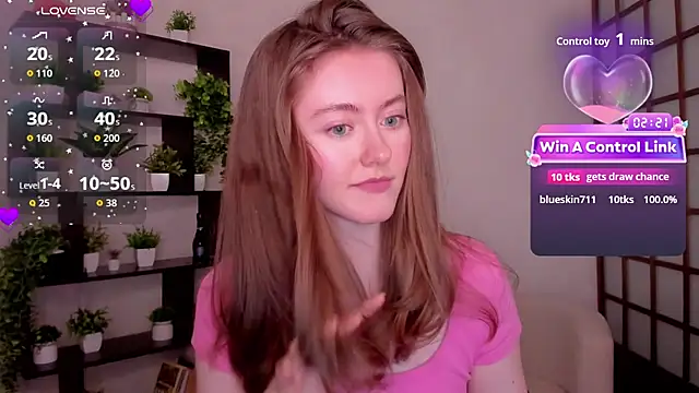 Snapshot of KateCuddle chatting on February 2026 06:22:01 AM KateCuddle online show from February 2026 06:22:01 AM