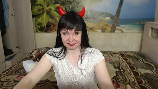 Snapshot of Aphelandra chatting on May 2026 10:01:02 AM Aphelandra online show from May 2026 10:01:02 AM