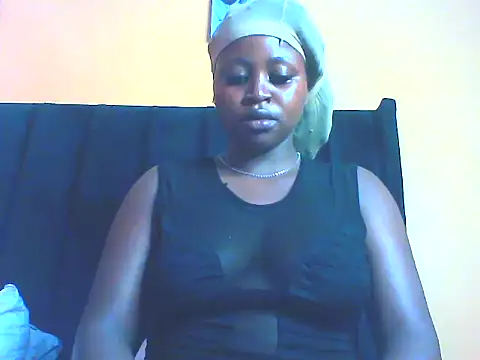 Snapshot of EboniesBelle chatting on April 2026 05:51:02 AM EboniesBelle online show from April 2026 05:51:02 AM