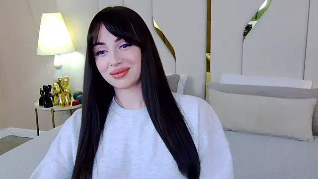 Betty Bridge online show from September 2025 05:53:02 AM