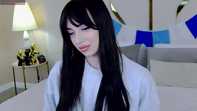 Betty Bridge online show from September 2025 06:17:02 AM