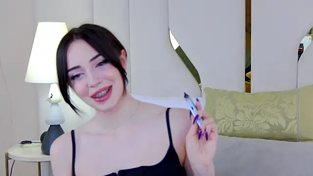 Betty Bridge online show from June 2026 02:57:01 AM