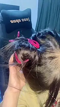 Snapshot of Maple_Honeycome chatting on December 2024 03:09:02 PM Maple Honeycome online show from December 2024 03:09:02 PM