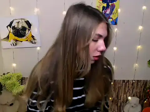 Snapshot of Sport_Tall_Doll chatting on December 2024 06:52:01 AM Sport Tall Doll online show from December 2024 06:52:01 AM