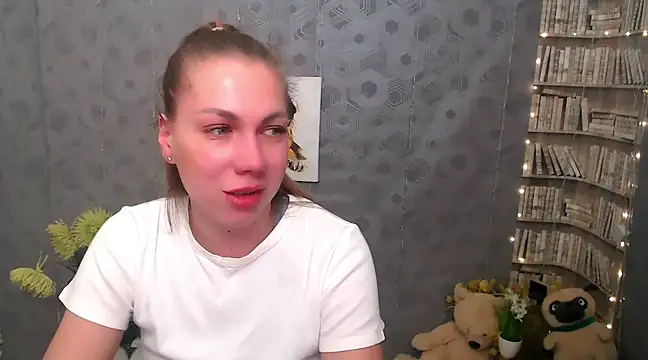 Snapshot of Sport_Tall_Doll chatting on March 2025 09:01:02 AM Sport Tall Doll online show from March 2025 09:01:02 AM