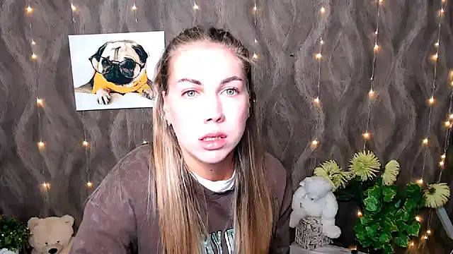 Snapshot of Sport_Tall_Doll chatting on September 2025 06:46:02 AM Sport Tall Doll online show from September 2025 06:46:02 AM