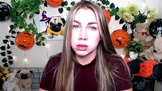 Snapshot of Sport_Tall_Doll chatting on October 2025 09:10:01 AM Sport Tall Doll online show from October 2025 09:10:01 AM