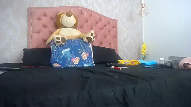 SHARICK GRECO online show from February 2025 12:14:02 PM