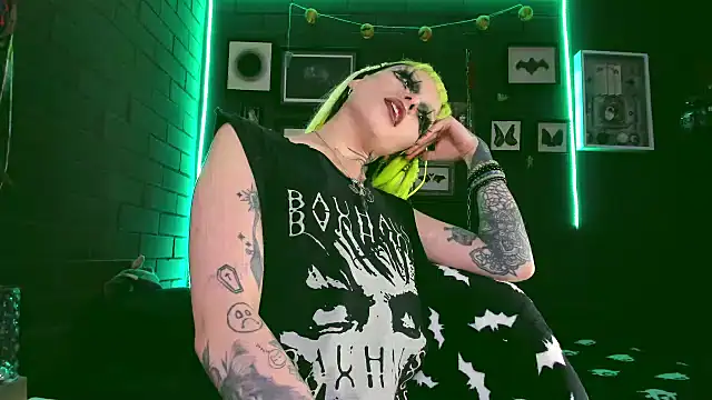 insania 9999  online show from January 2025 09:37:01 PM