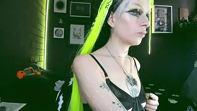 insania 9999  online show from January 2025 05:35:01 PM